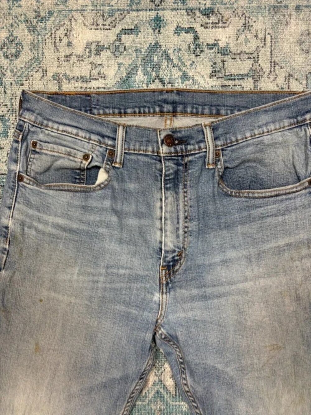 Levi’s 550 Relaxed Fit Jeans W32 L29 Light Wash Tapered Mom Jeans Y2K Vintage - Picture 4 of 5